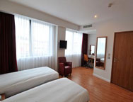 Birmingham Ramada Encore Hotel Bedroom Birmingham Ramada Encore Hotel Bedroom