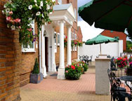 Birmingham Stonebridge Manor Hotel Exterior2 Birmingham Stonebridge Manor Hotel Exterior2