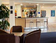 Cardiff Holiday Inn Express Hotel Bar Cardiff Holiday Inn Express Hotel Bar