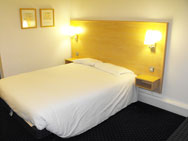 Glasgow Travelodge Hotel Double Bedroom Glasgow Travelodge Hotel Double Bedroom