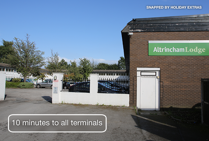/imageLibrary/Images/09-84388-HX-MAN-Altrincham-exterior.png