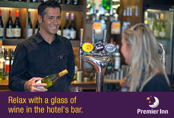 /imageLibrary/Images/79992-MAN-premierinn-5.png