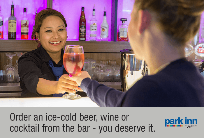 /imageLibrary/Images/80668-LHR-parkinn-cap-6.png