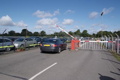 Luton Airparks Express Barrier Luton Airparks Express Barrier