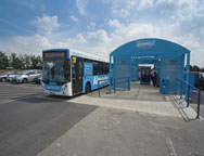 Luton Airparks Parking Transfer Bus Luton Airparks Parking Transfer Bus