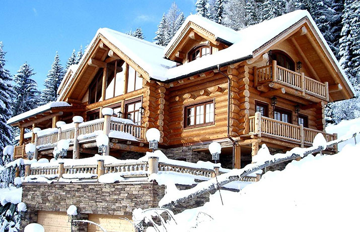 Luxus Chalet im Winter Chalet und Winterlandschaft
