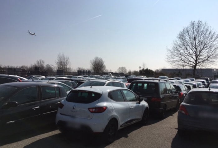 Flughafen Basel Parken Französische Seite Anfahrt www.holidayextras.com