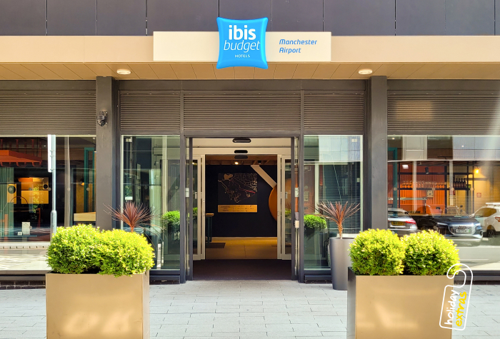 Ibis budget manchester airport exterior view