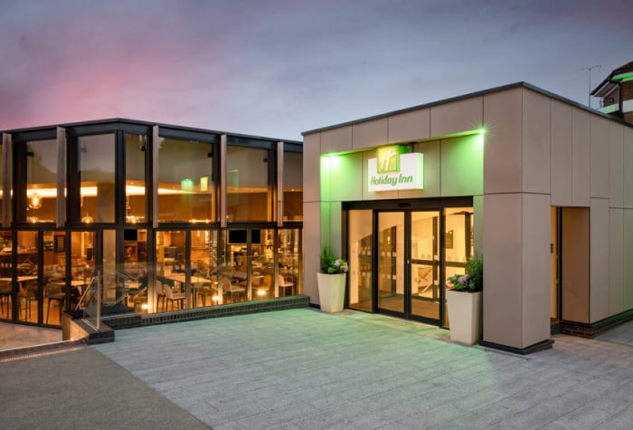 Holiday inn worth exterior view