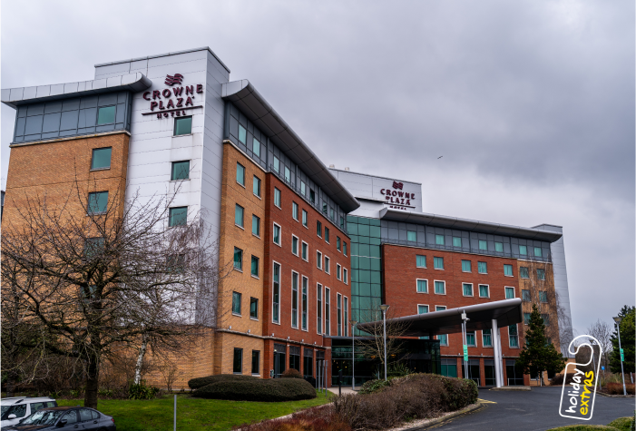 Crowne plaza birmingham airport exterior view