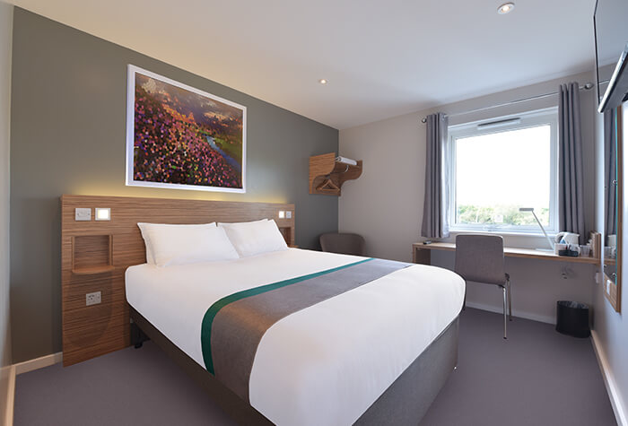 Travelodge liverpool airport exterior view