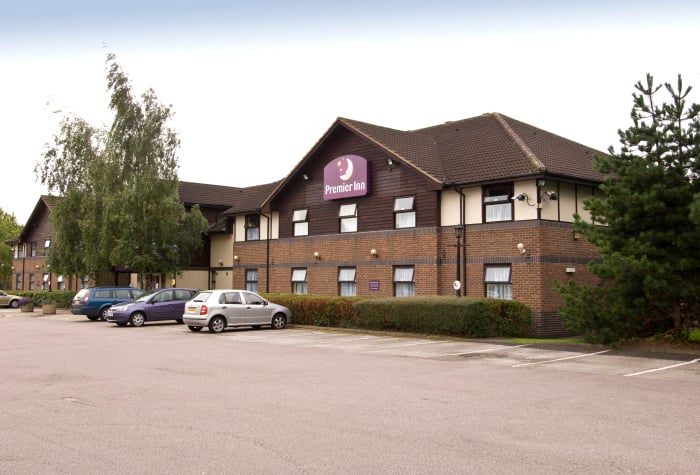Premier inn solihull south m42 exterior view