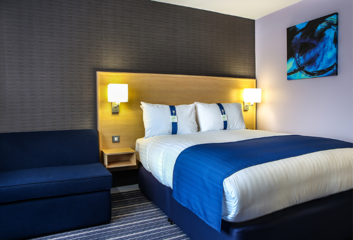 >Holiday Inn Express Manchester Airport