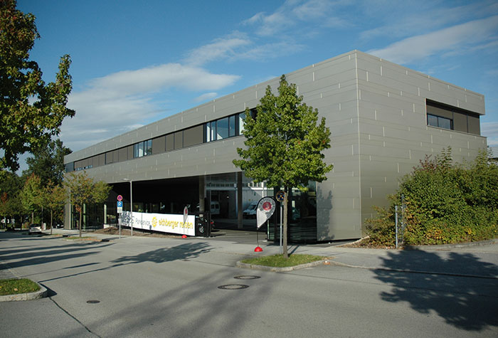 Ich Kostet Globus Parken Passau www.holidayextras.de